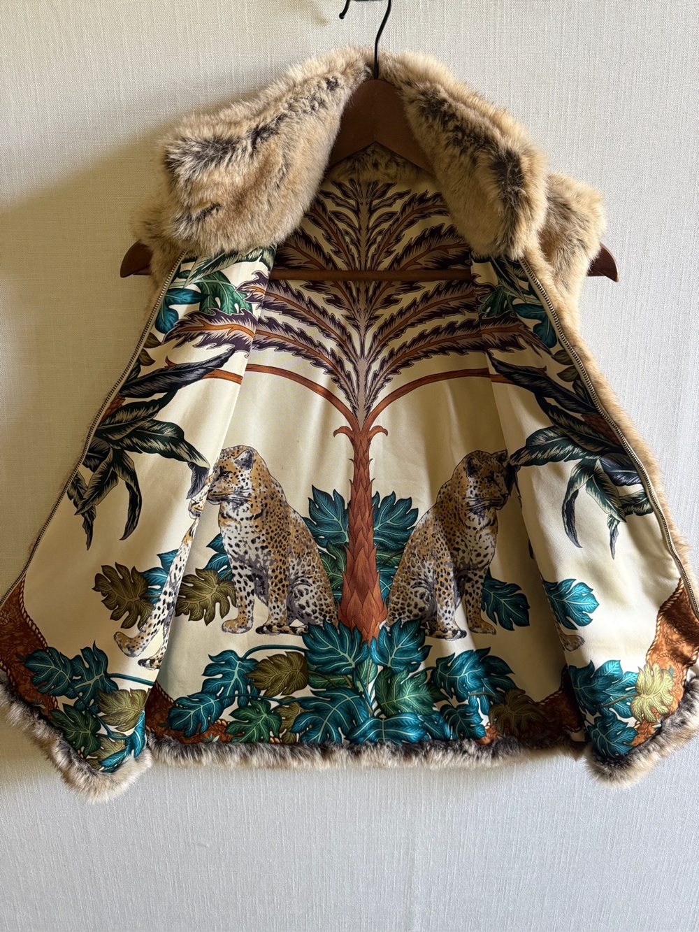 J.McLaughlin Silk Jungle Leopard Faux Fur Vest XS